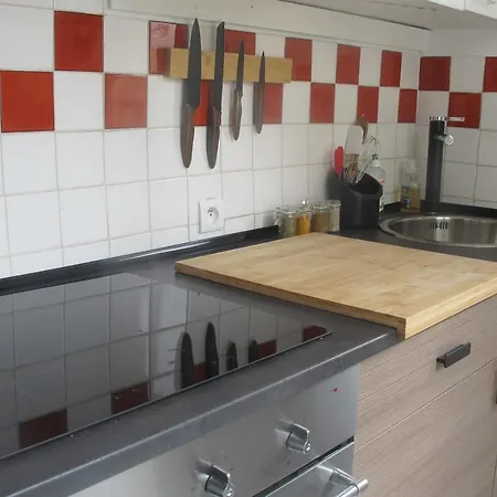 Hostnfly - Charming Close To The Botanical Garden *